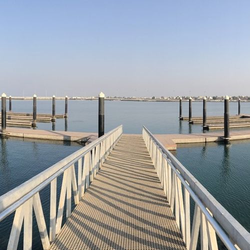 Píer flutuante - Turn-Key - HSB Marine  - de atracação / para marina / em concreto