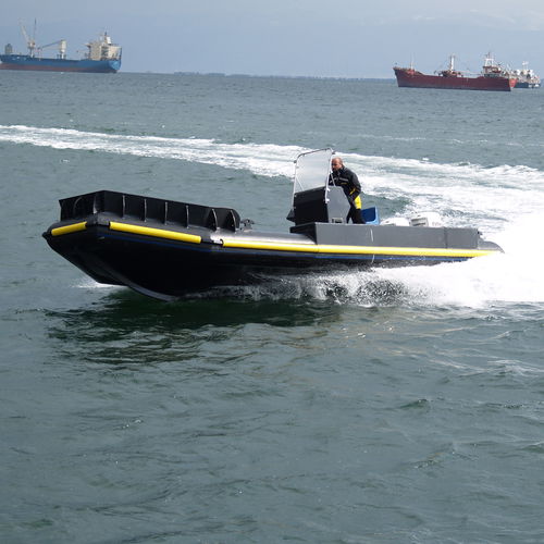 Barco profissional barco para aquicultura - akuakare - com motor de popa / em PEAD