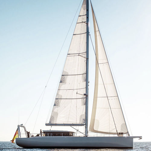 Super iate à vela de luxo de cruzeiro - YC - YYachts - de popa aberta / sloop / com gurupés