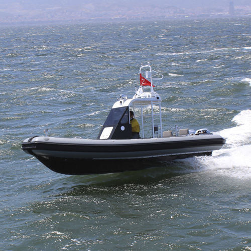 Barco profissional barco auxiliar para mergulho - IZ 720 HDPE RHIB - Izmir Shipyard - com motor de popa / em PEHD / barco inflável semirrígido