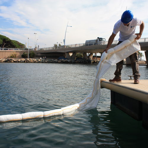 Barreira de contenção - PO88-02 series - Pollustock - absorvente / para porto / para rio
