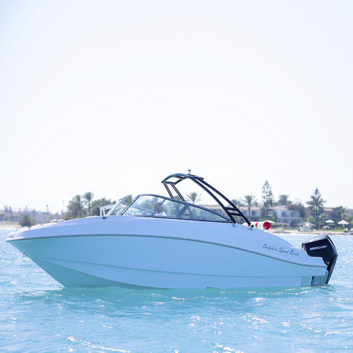 Lancha de proa aberta com motor de popa - LEGEND - DOLPHIN SPEED BOATS - com console dupla / bowrider / open