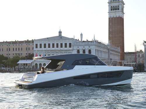 Lancha Cabin Cruiser catamarã - M45 - MAKAI Yachts - com motor de centro / bimotor / open