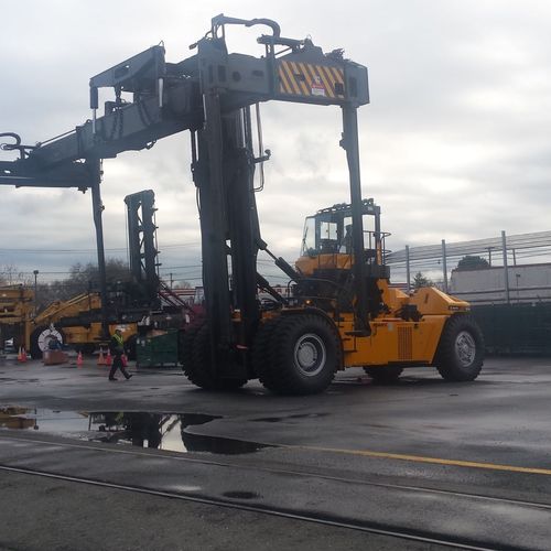 Manipulador de contêineres corrente - SDCY4 series - SANY GROUP - lateral