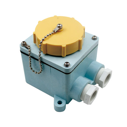 Tomada estanque elétrica para navio - IMPA 792761 - Zhejiang Bozhou Marine Electric Technology Co., Ltd. - para barco / fêmea / com tampa de proteção