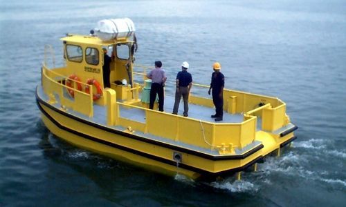 Barco profissional minirrebocador - Centurion 30  - Five Aluminium Boat and Engineering Pte Ltd - catamarã / com motor de centro / a diesel
