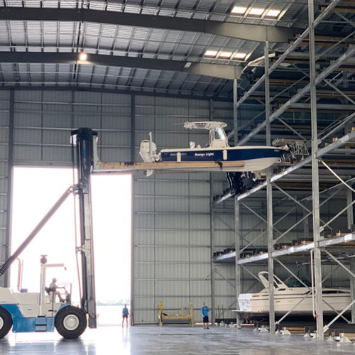 Suporte para barco - Mack David Buildings - para armazenamento a seco / com teto