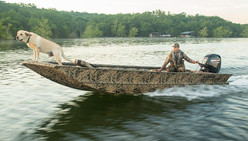 Jon boat com motor de popa - Roughneck 1860 Waterfowl Tiller - Lowe - open / de pesca / de caça