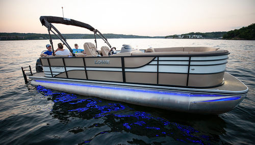 Pontoon boat com motor de popa - Retreat 250 WT - Lowe - open / de alto desempenho / em alumínio