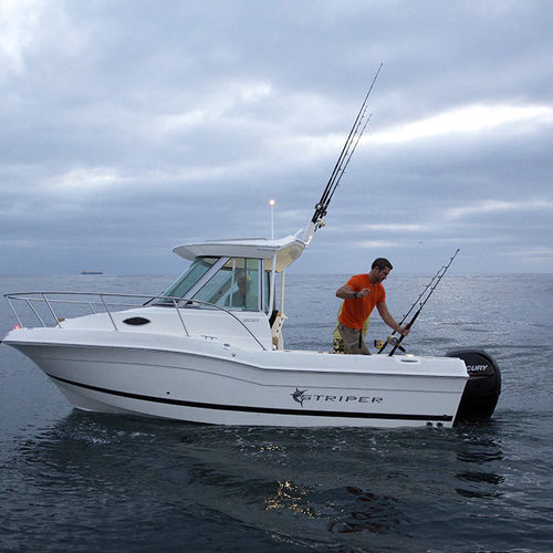 Lancha walkaround com motor de popa - 2OO WA - Striper Boats - com console central / de pesca esportiva / máx. 8 pessoas