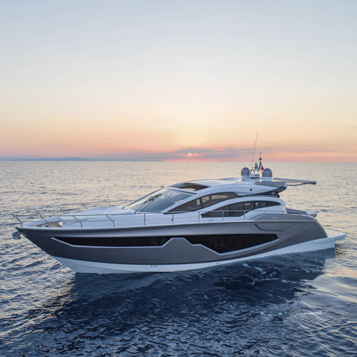 Iate a motor de cruzeiro - C54 - Sessa Marine - esportivo / com hard-top / IPS POD