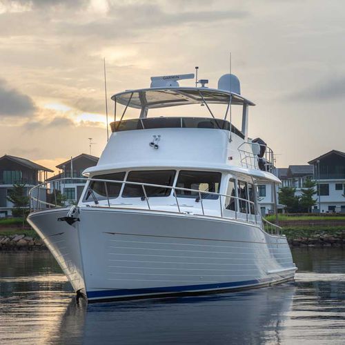 Iate a motor de cruzeiro - GB54 - Grand Banks France - com flybridge / 3 cabines / 2 cabines