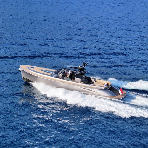 Barco de apoio para iate open - Q52 - QNAUTIC - com motor de centro / a diesel / bimotor