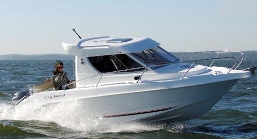 Lancha Cabin Cruiser com motor de popa - 722 T - B2 marine - com hard-top / com casa do leme / de pesca esportiva