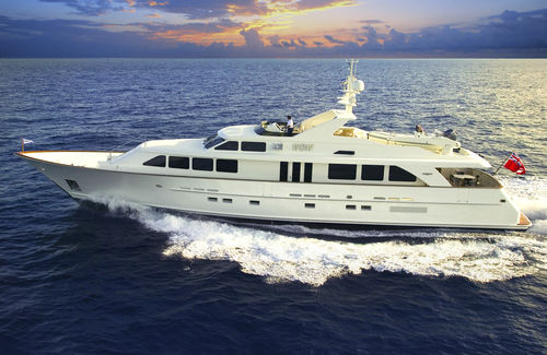 Superiate clássico - WOW - Burger Boat Company - clássico / com flybridge / 3 cabines