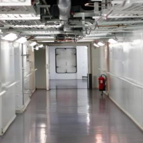 Revestimento de piso para a construção naval - Hayden Marine Co., Ltd. - em resina epóxi / antiderrapante