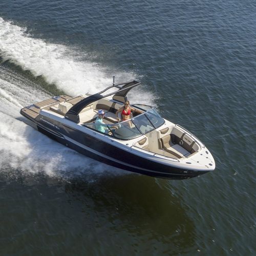 Lancha de proa aberta com motor de centro - 267 SSX - Chaparral - com console dupla / bowrider / open