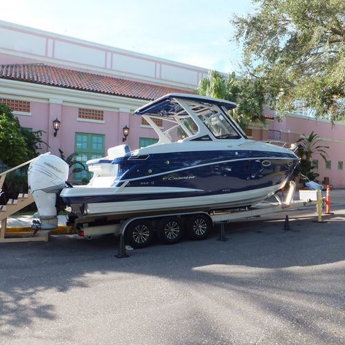 Lancha Express Cruiser com motor de popa - 310 CRX - Crownline - bimotor / open / 1 cabine