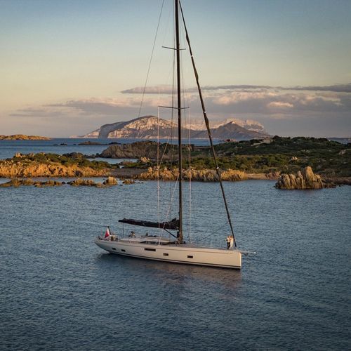 Iate à vela de cruzeiro - GS Plus 80 series - Grand Soleil Yachts - de regata / 5 cabines / de popa aberta