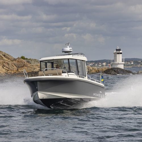 Lancha Cabin Cruiser com motor de popa - Commuter 8 - Nimbus - com casa do leme / máx. 8 pessoas / 1 cabine