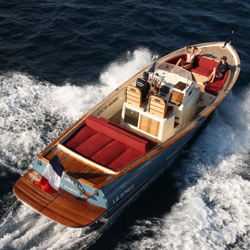 Lancha de console central com motor de centro - 35  - Rhea Marine - a diesel / bimotor / com casco de planeio