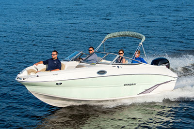 Lancha de proa aberta com motor de popa - 214LR - Stingray Boats - com console dupla / bowrider / para esqui aquático