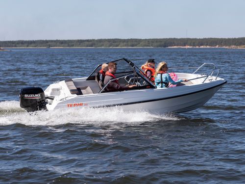 Lancha de proa aberta com motor de popa - 480 BR - Terhi Oy - com console dupla / bowrider / open