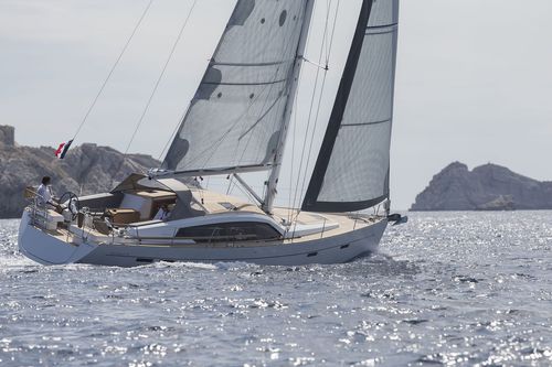 Veleiro de cruzeiro - PILOT SALOON 48 - Wauquiez - 2 cabines / 3 cabines / 4 cabines