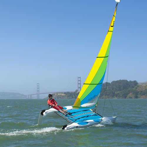 Catamarã esportivo de lazer - WAVE - Hobie Cat USA - individual / em polietileno / catboat