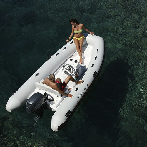 Barco inflável com motor de popa - TEMPEST 425 EASY - Capelli - semirrígido / open / com console lateral