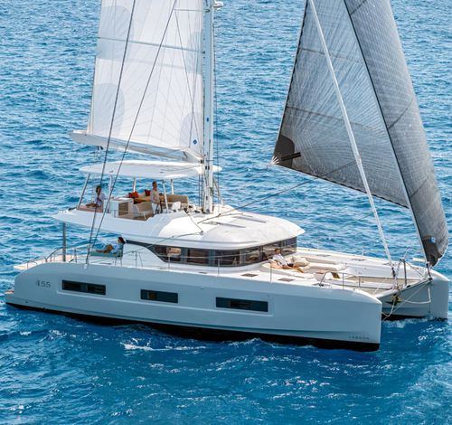 Iate à vela catamarã - LAGOON 55 - Lagoon - de cruzeiro / de charter / 4 cabines