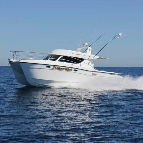 Lancha Express Cruiser catamarã - 350 Sports Express - LeisureCat - com motor de popa / a diesel / bimotor