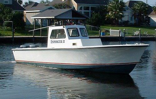 Barco profissional barco-patrulha - 31' Enforcer - Newton Boats - com motor de popa / em PVC / de fibra de vidro
