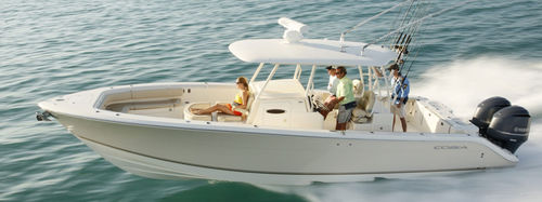 Lancha Express Cruiser com motor de popa - 344CC - Cobia - bimotor / open / com console central