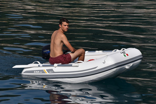 Barco inflável com motor de popa - AIR 7 - Zar Formenti - dobrável / open / máx. 3 pessoas
