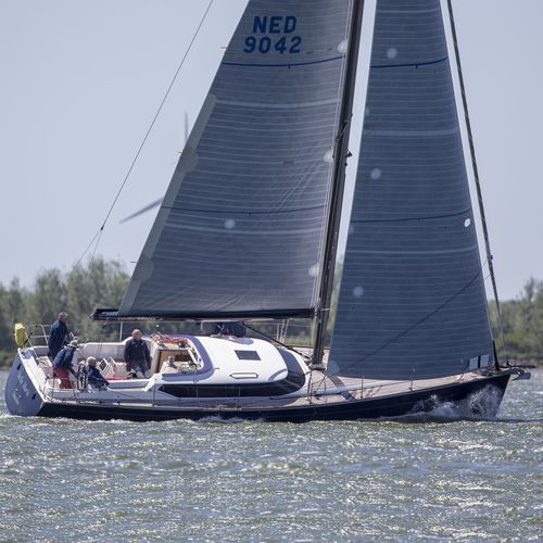 Veleiro de cruzeiro e regata - 42CS - Contest Yachts - 3 cabines / com gurupés / com duas rodas de leme