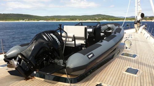 Barco inflável com motor de popa - 22  - RUPERT MARINE - semirrígido / com console central / open