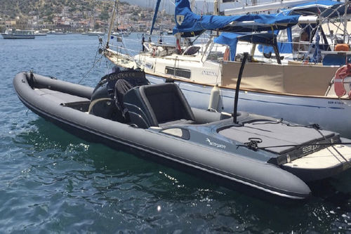 Barco inflável com motor de centro - Serket 98i - Scorpion RIBS - semirrígido / com console central / com solário