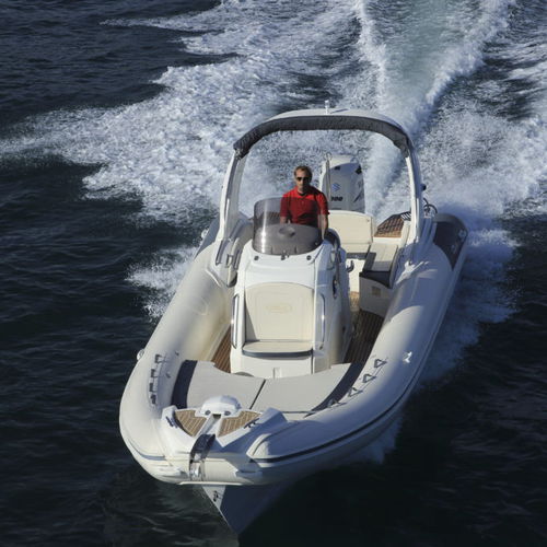 Barco inflável com motor de popa - Prince 25 - Nuova Jolly - semirrígido / com console central / open
