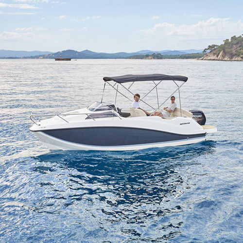 Lancha Day Cruiser com motor de popa - Activ 555 Cabin - Quicksilver Boats - open / máx. 6 pessoas / máx. 5 pessoas