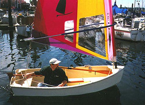 Barco de vela ligeira individual - Guppy 9 - Devlin - single skiff / de lazer / catboat