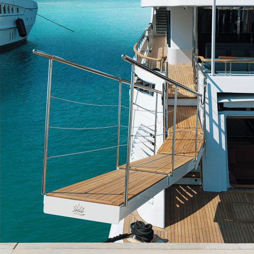 Passarela para barco - PI 890 - Besenzoni SpA - para iate / telescópica / pivotante