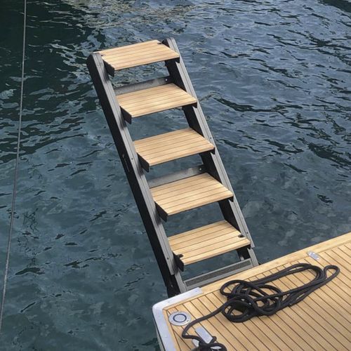 Escada para barco - SPE series - Besenzoni SpA - para iate / retrátil / de banho