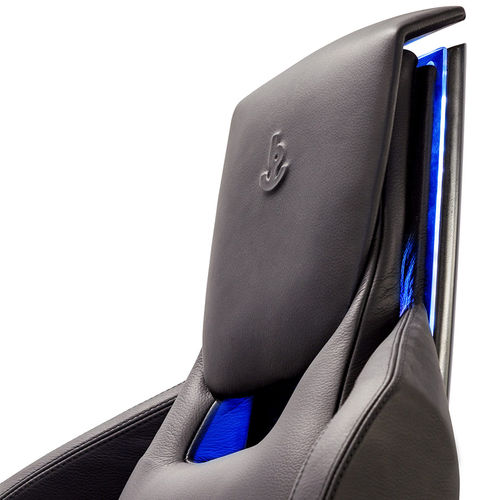Assento de piloto - P 400 F MATRIX - Besenzoni SpA - para iate / com apoio de braços / ajustável