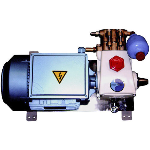 Dessalinizador para barco - D90 - Dessalator - por osmose reversa / 380 V / compacto
