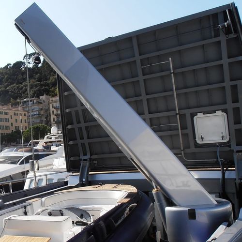 Guindaste para iate - Cramm Yachting Systems BV - de convés / para movimentação de barcos / para colocação de botes de apoio na água
