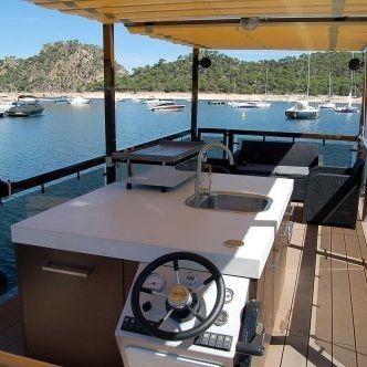 Pontoon boat com motor de popa - M700 - MOGGARO ALUMINIUM YACHTS - em alumínio / máx. 12 pessoas