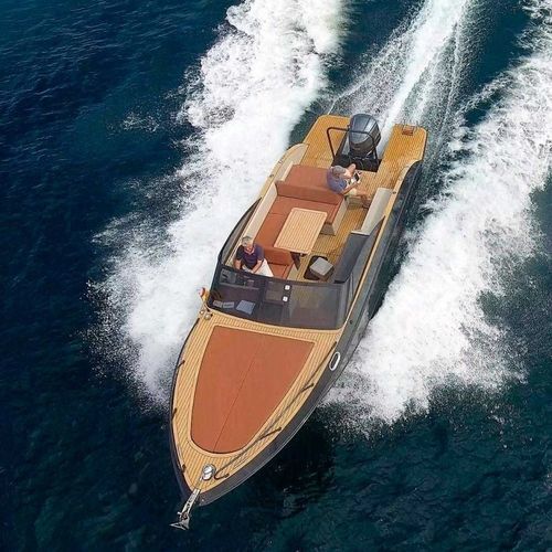 Lancha de console central com motor de popa - M800 J - MOGGARO ALUMINIUM YACHTS - máx. 12 pessoas / com cabine / com solário