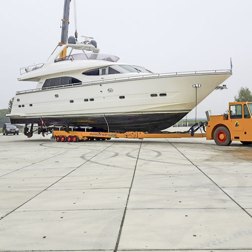 Carreta para movimentação de cargas pesadas - RBT60 - ROODBERG - para colocação na água / para transporte de cargas pesadas / para barco
