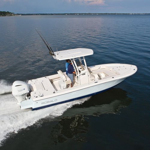 Bay boat com motor de popa - 246 CAYMAN - Robalo - com console central / de pesca esportiva / máx. 9 pessoas